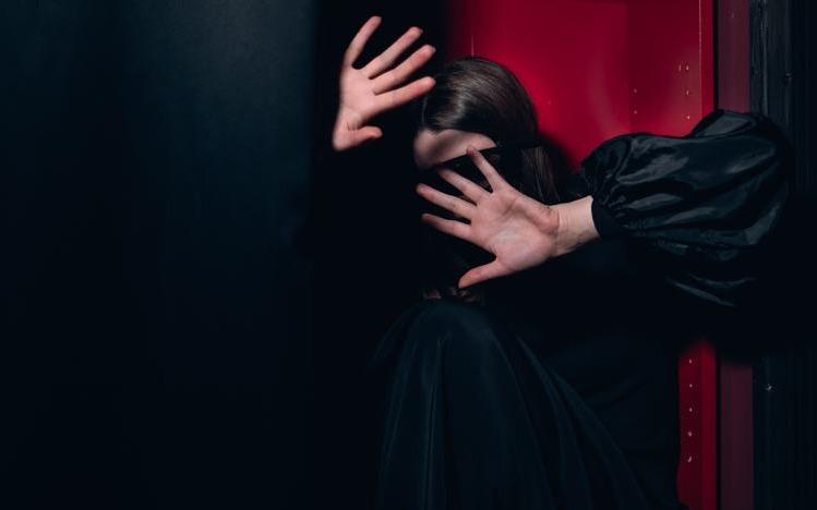 квест Отбери именинные свечи у монстров в Москве