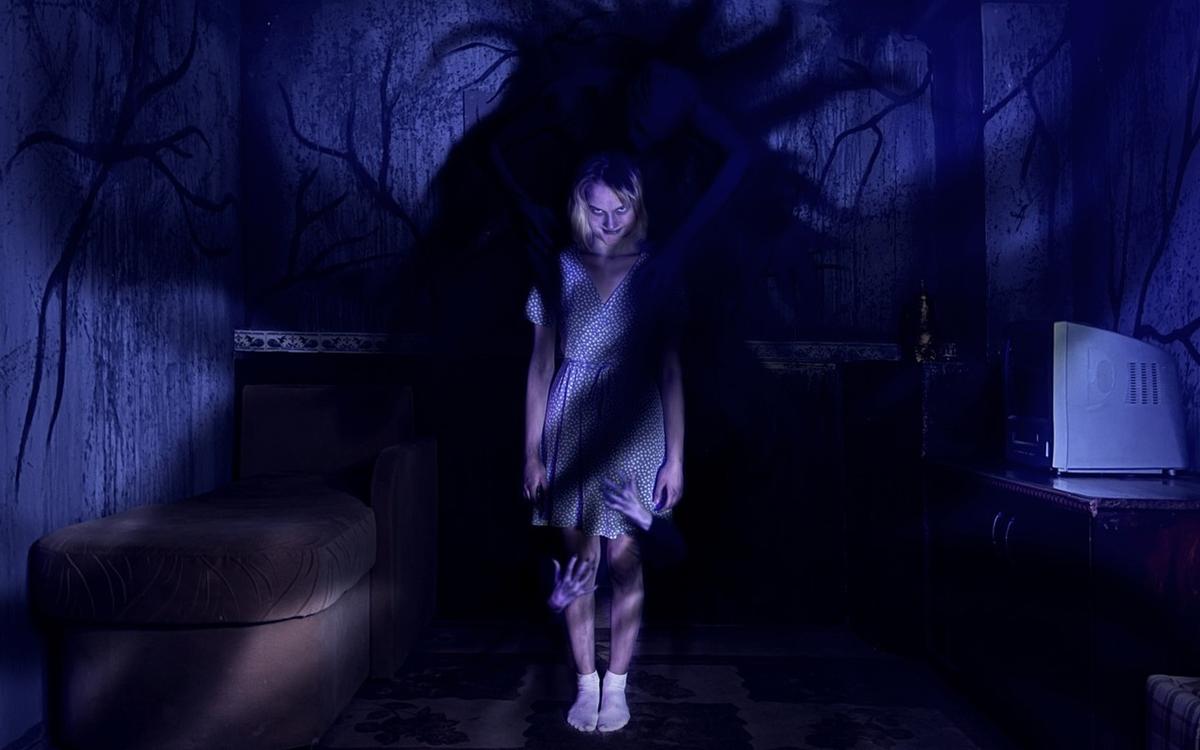 перформанс Paradox в Москве