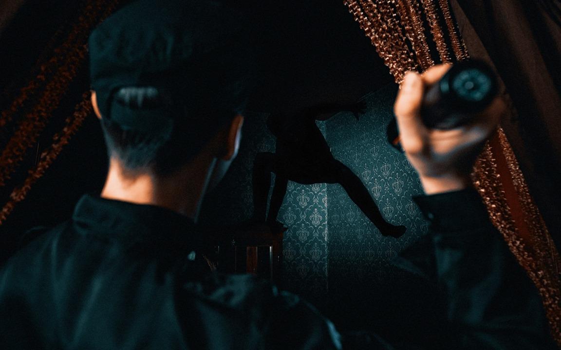 перформанс Lucky Hotel. Люкс 113 в Москве