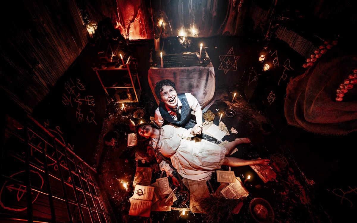 перформанс Искупление в Москве