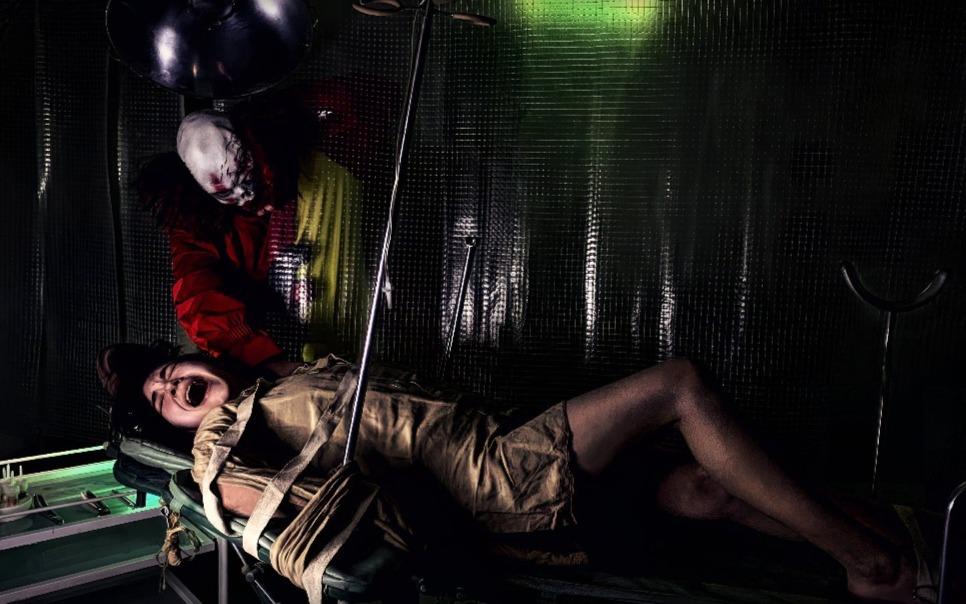 перформанс Очень Весёлая История в Москве