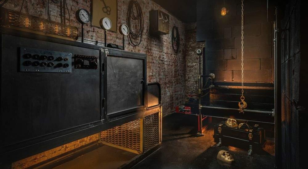 квест Заброшенная фабрика масок в Москве фото 0