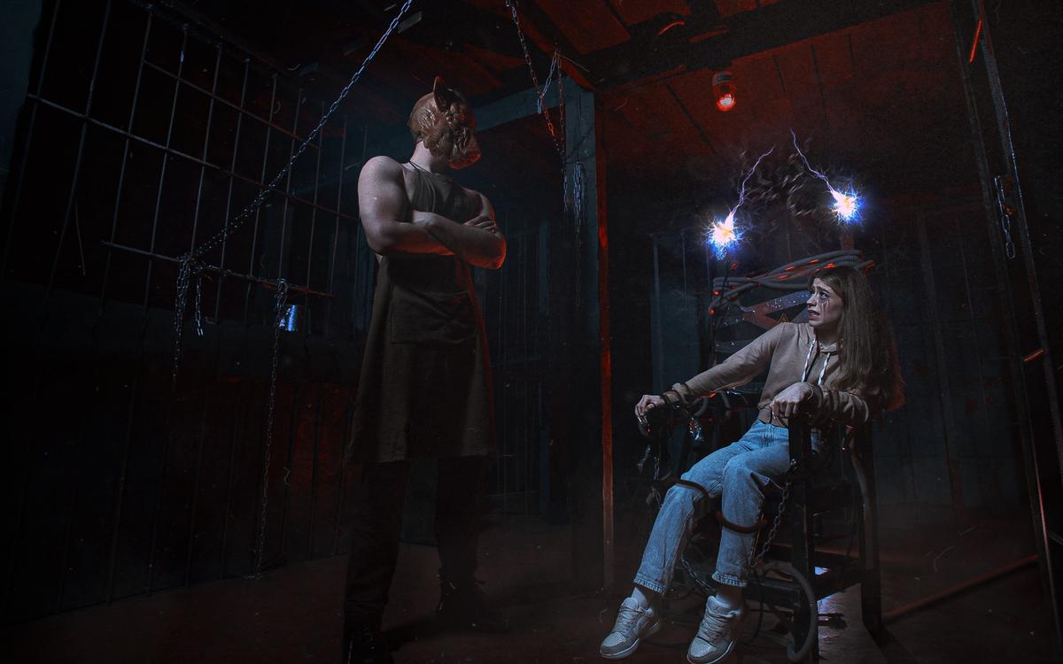 Перформанс Пила в Москве