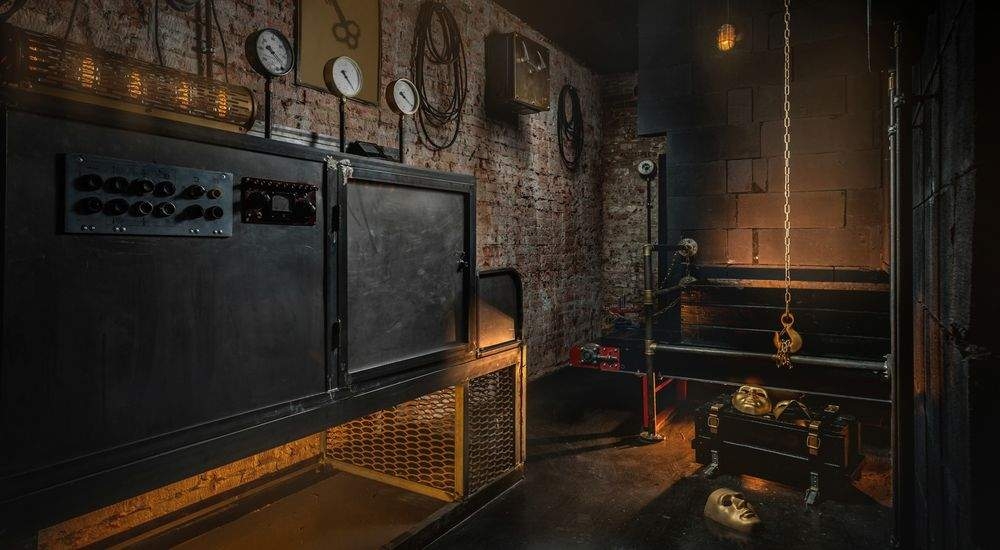 квест Заброшенная фабрика масок в Москве фото 0